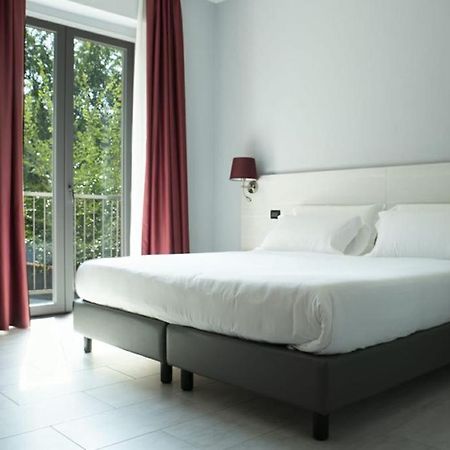 Hotel Pone Sesto San Giovanni Exterior foto